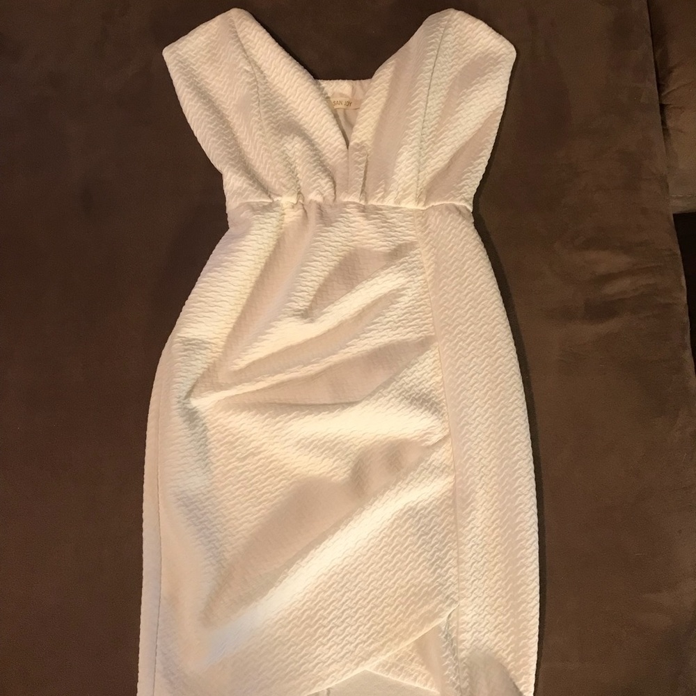 Little white party dress 🎉